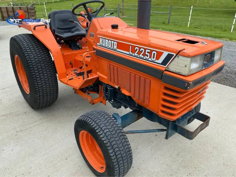 1992 Kubota L2250 photo 9