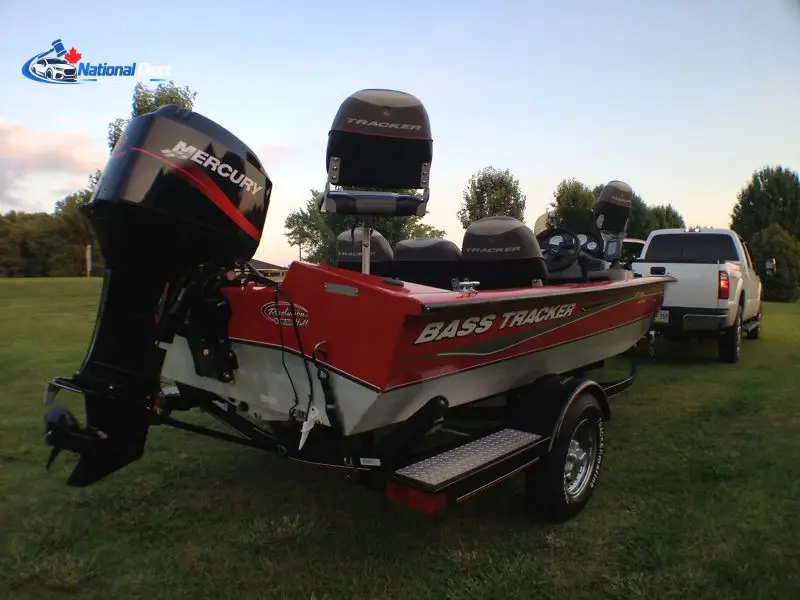 2005 Bass Tracker Pro Team 175 photo 6