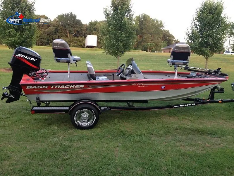 2005 Bass Tracker Pro Team 175 photo 2